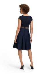 Cocktailkleid aus Spitze
