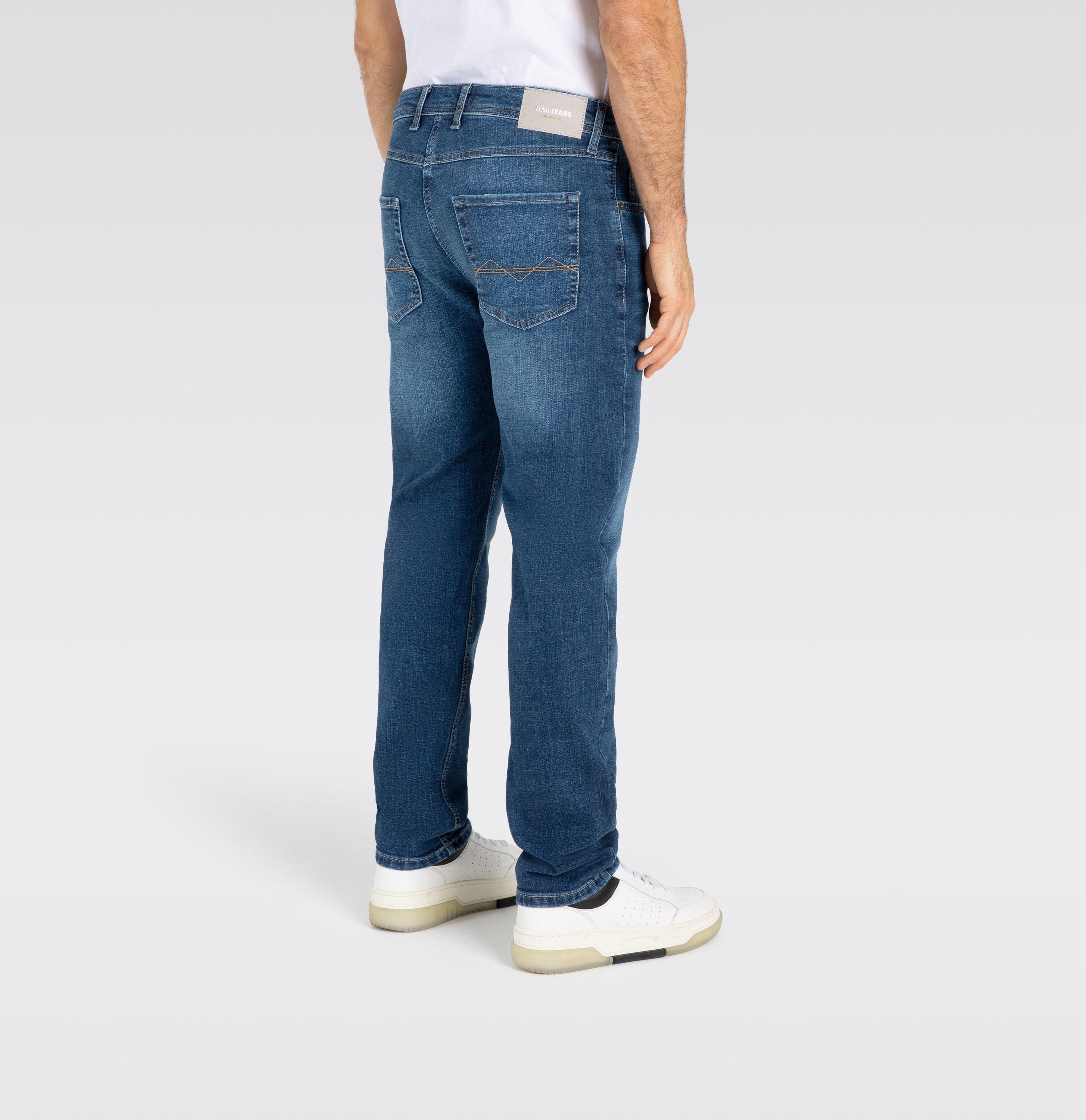Jeans ARNE Regular Fit