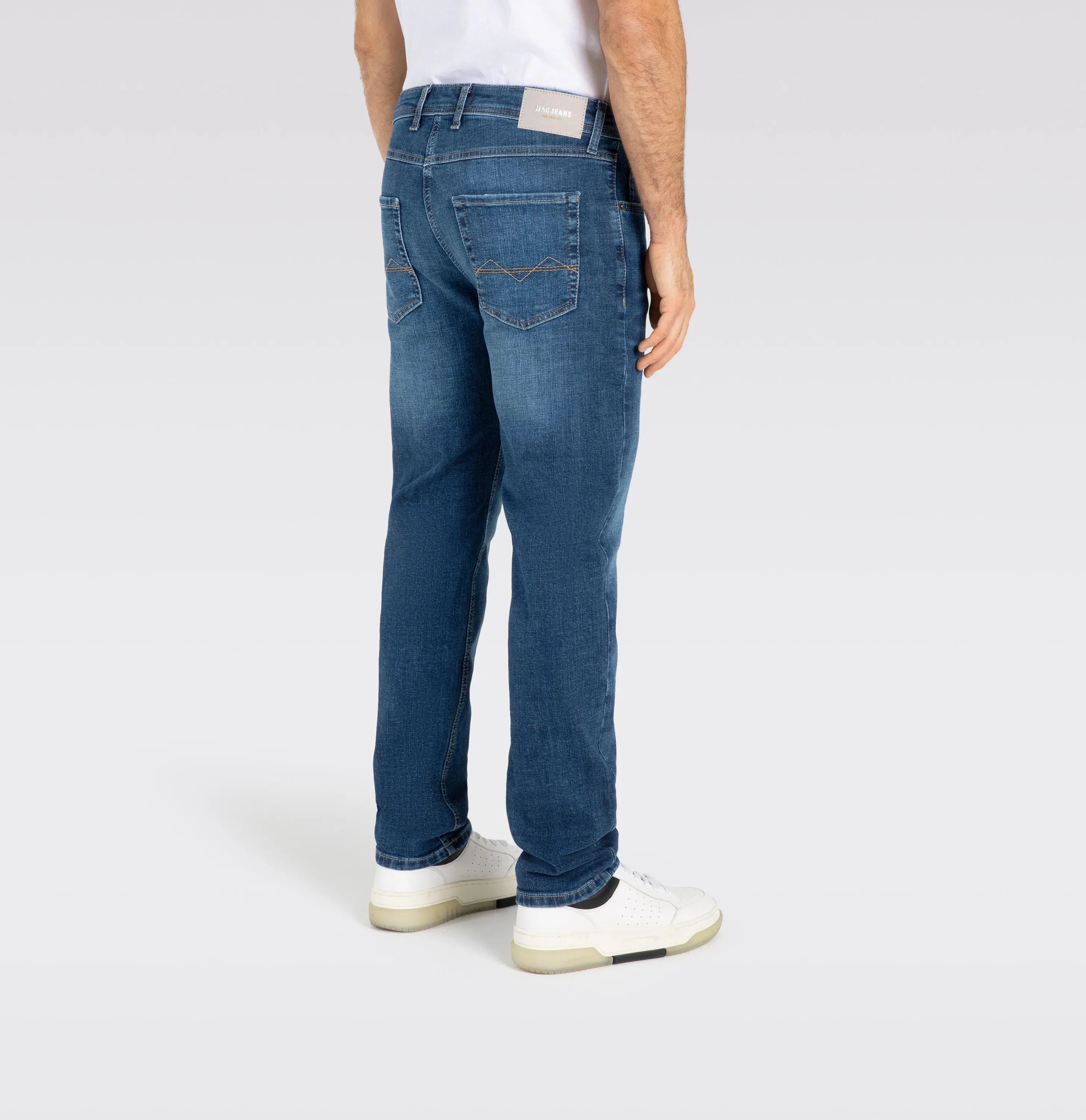 Jeans ARNE Regular Fit