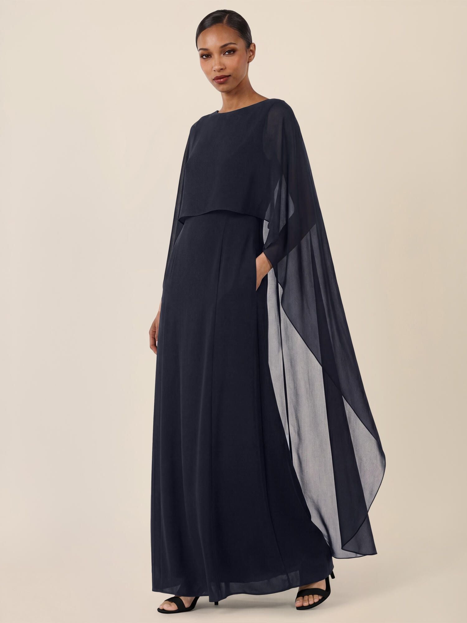 Abendkleid Maxi mit Cape