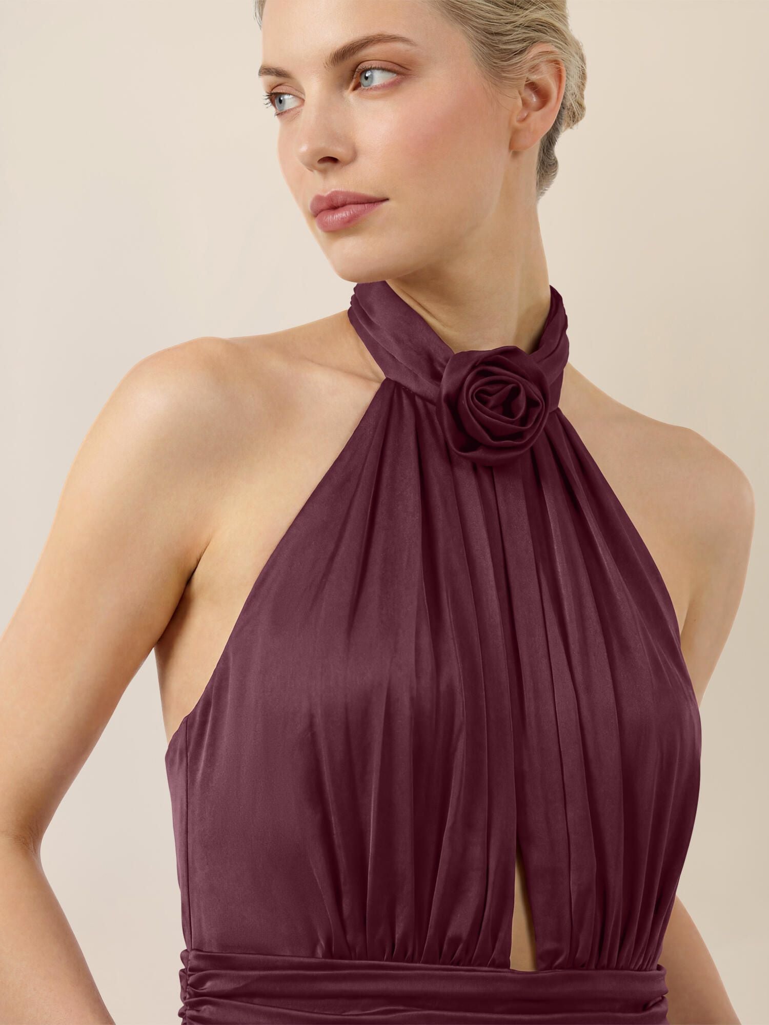 Neckholderkleid Maxi