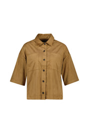 Jacke mit aufliegendem Kragen