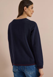 Sweatshirt mit Stickerei