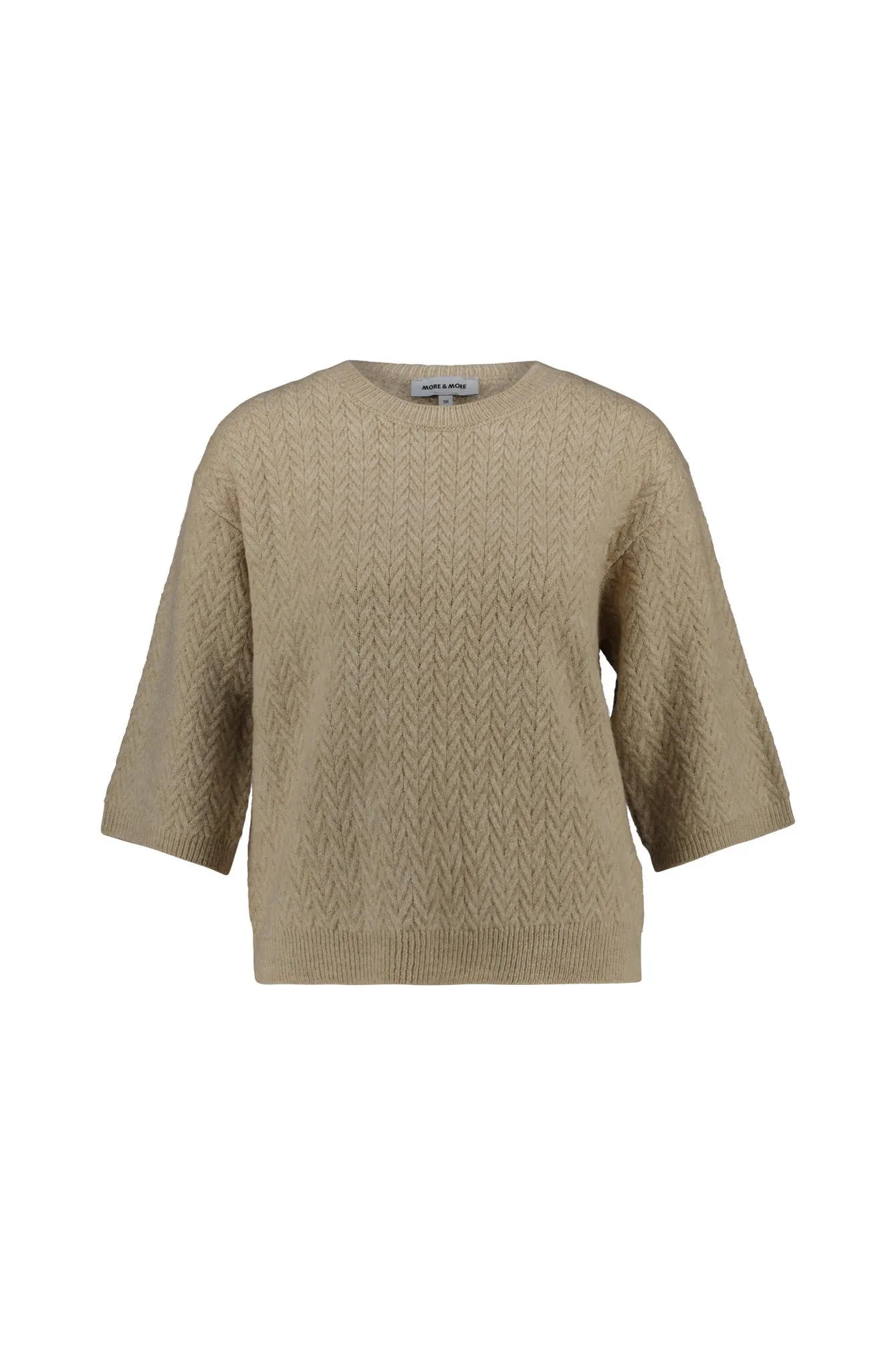 Strickpullover mit Zopfstruktur