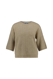 Strickpullover mit Zopfstruktur