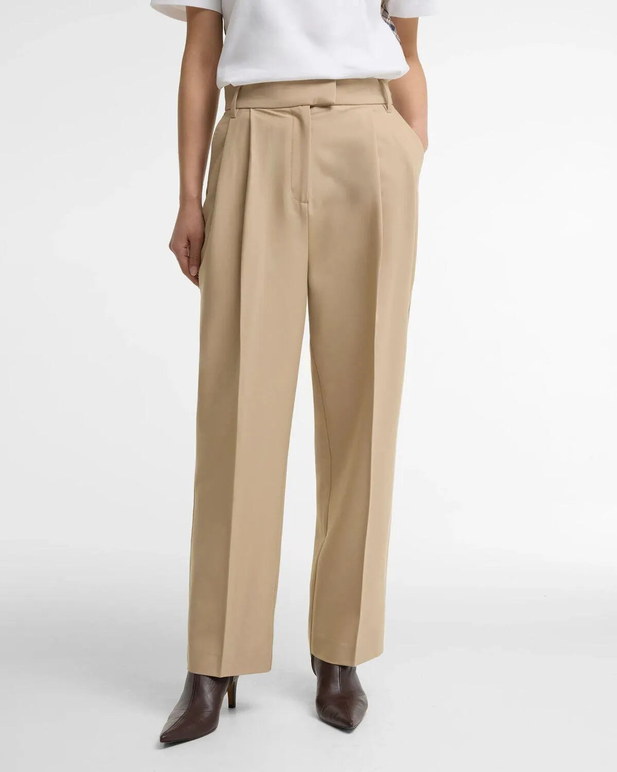Bundfaltenhose FAWNE Straight Leg