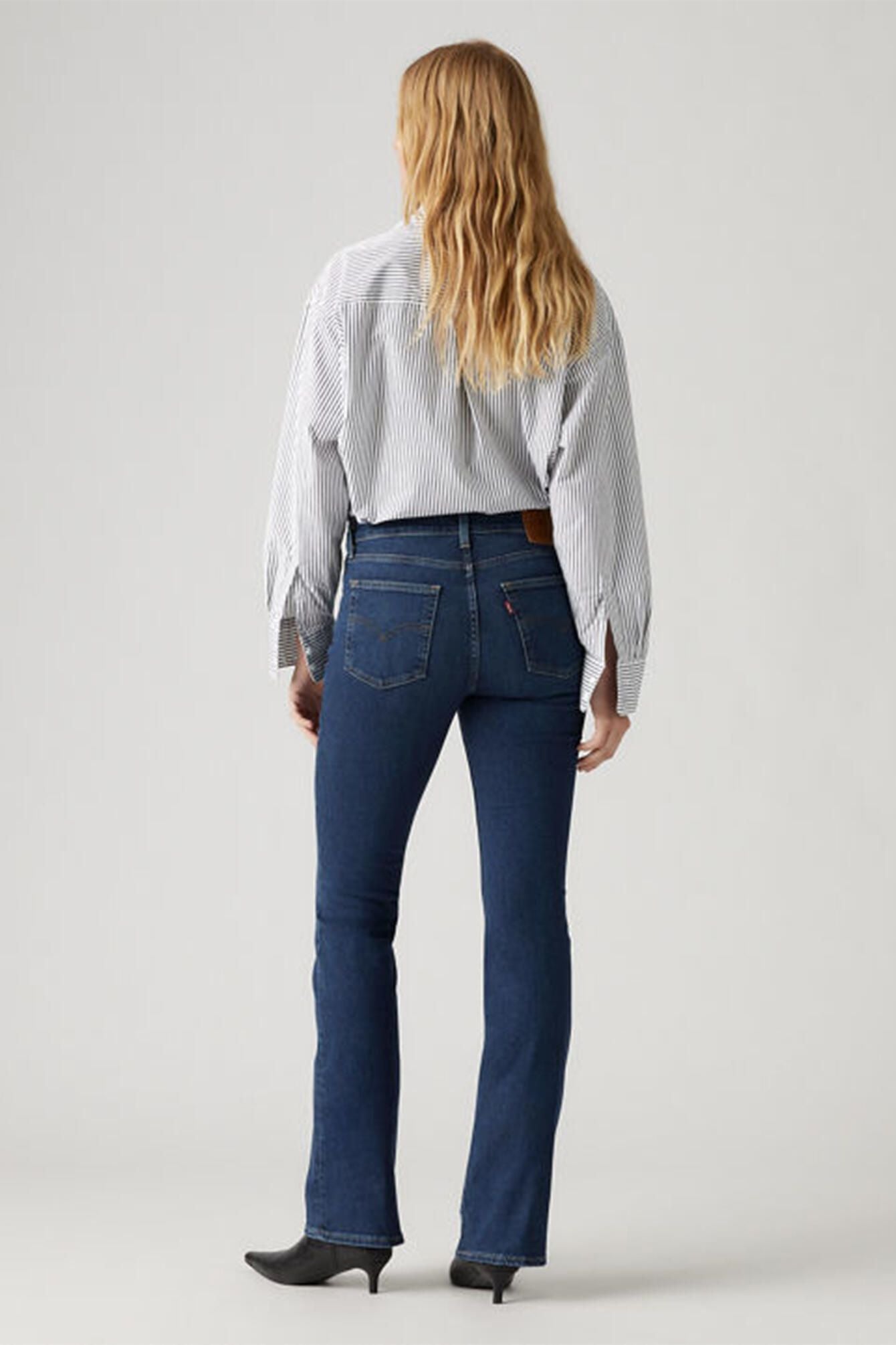 725™ Bootcut Jeans