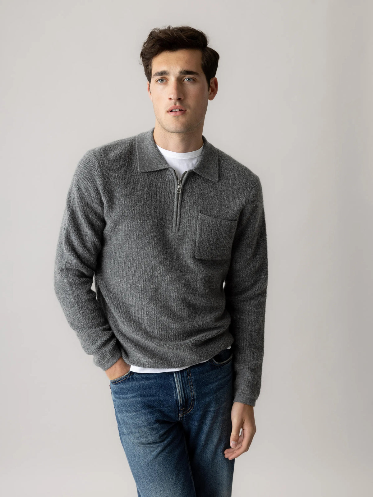 Strickpullover mit aus Wollmix