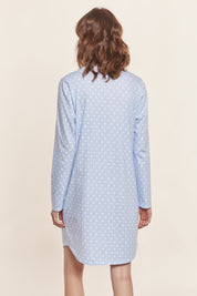 Gepunktetes Schlafkleid