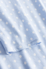 Gepunktetes Schlafkleid