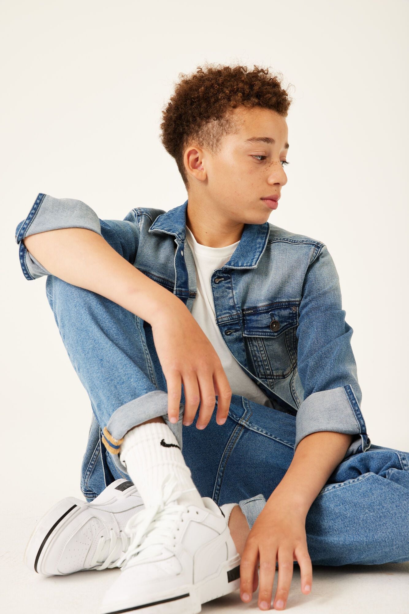 Jeans Tapered Leg