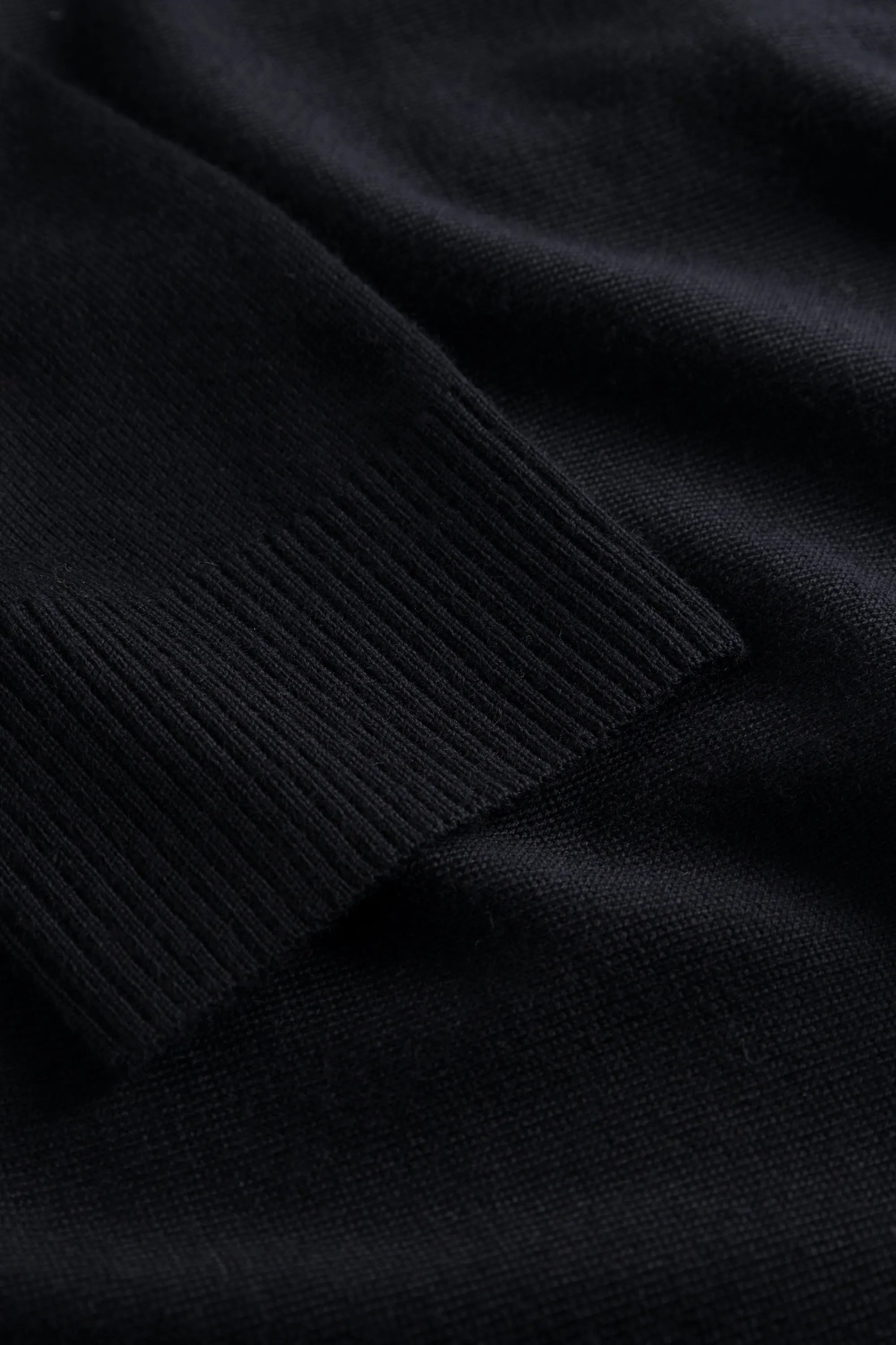 Strickpullover aus Schurwolle