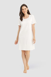 Nachtkleid aus Baumwolle