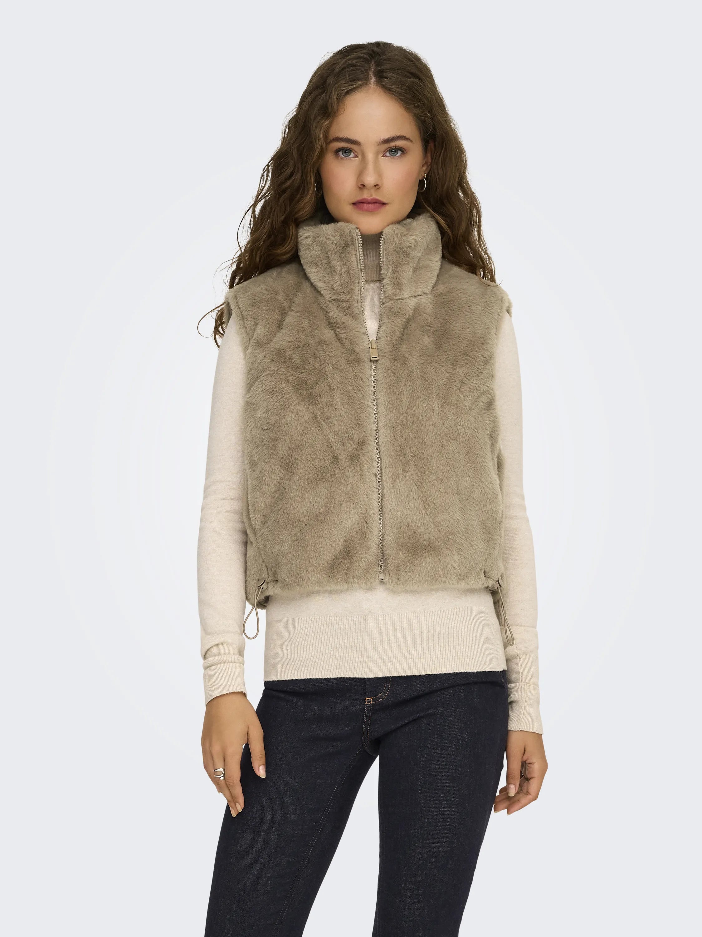 Weste DANA aus Fake Fur