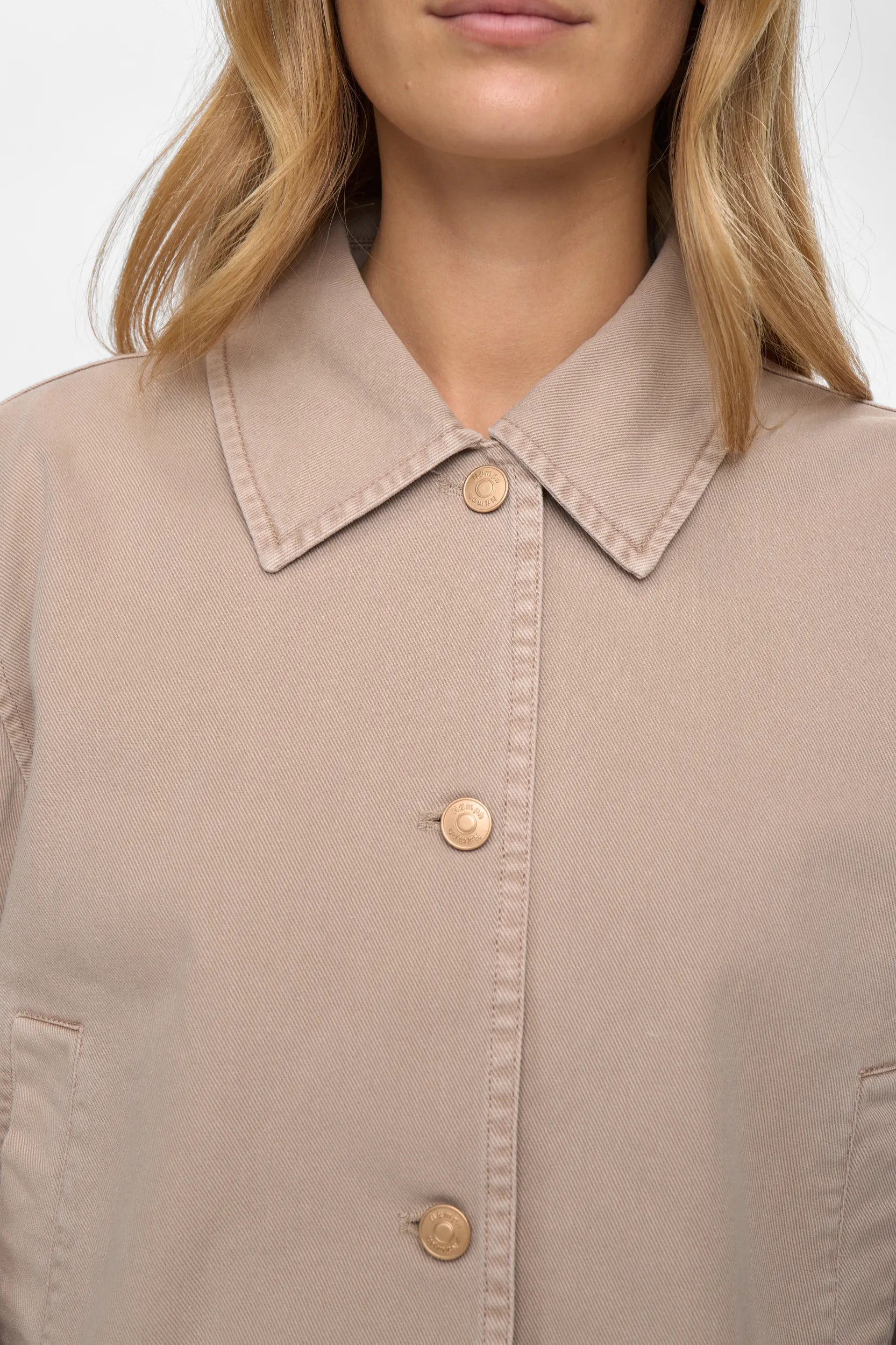 Jeansjacke cropped aus Baumwolle