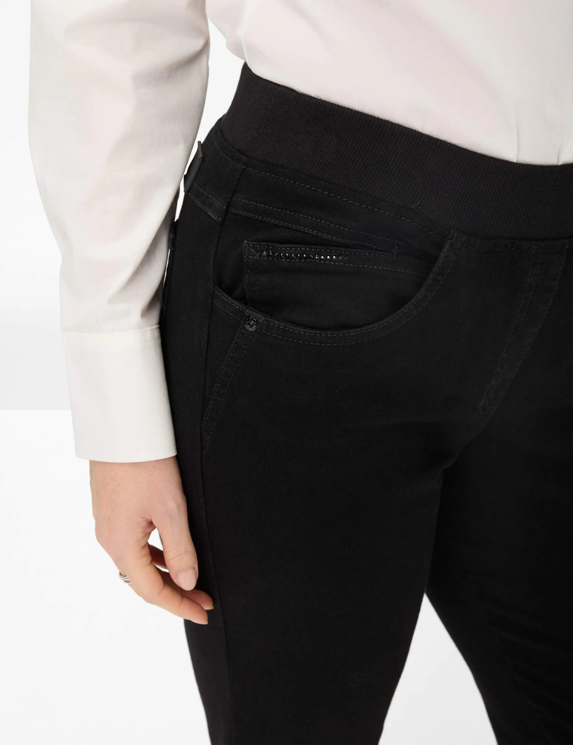 Slim Fit Jeans PAMINA