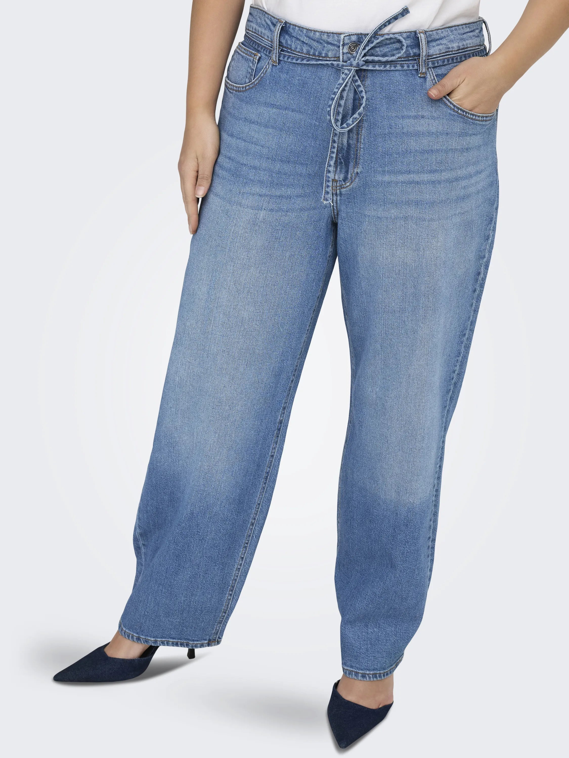 Straight Leg Jeans GIANNA