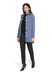 Regenjacke mit Kapuze