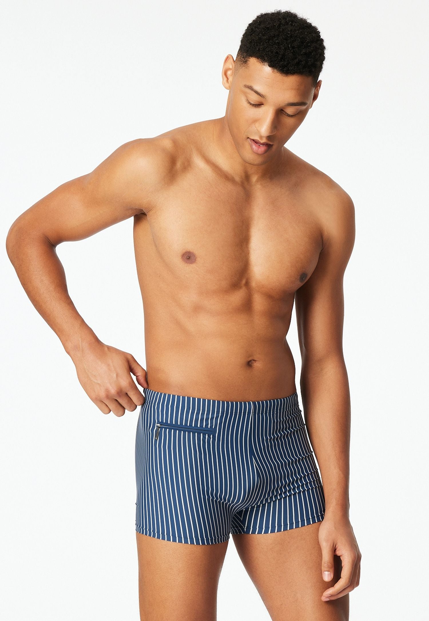Badehose mit Bein