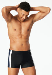 Badehose mit Bein