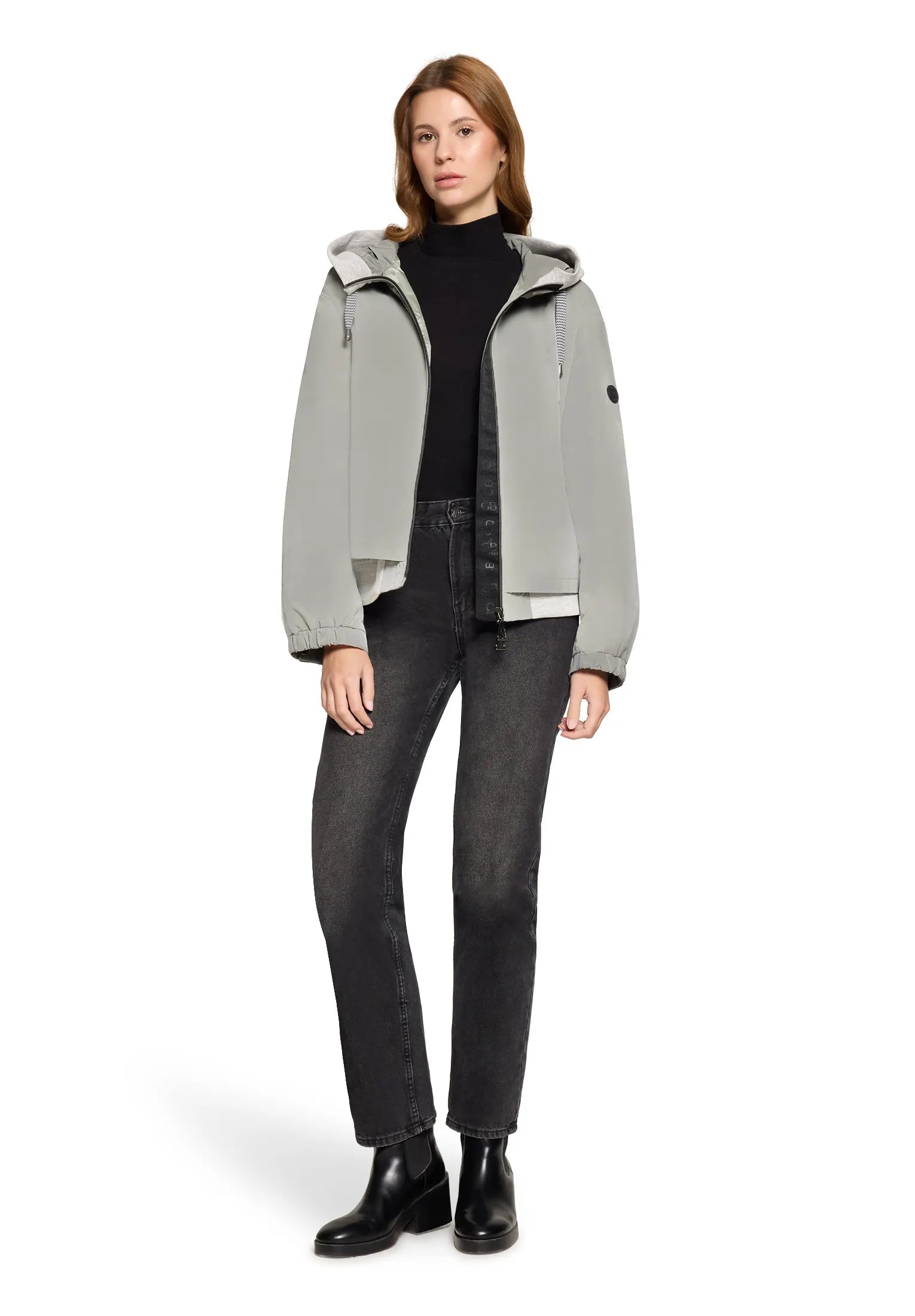 Übergangsjacke mit Kapuze