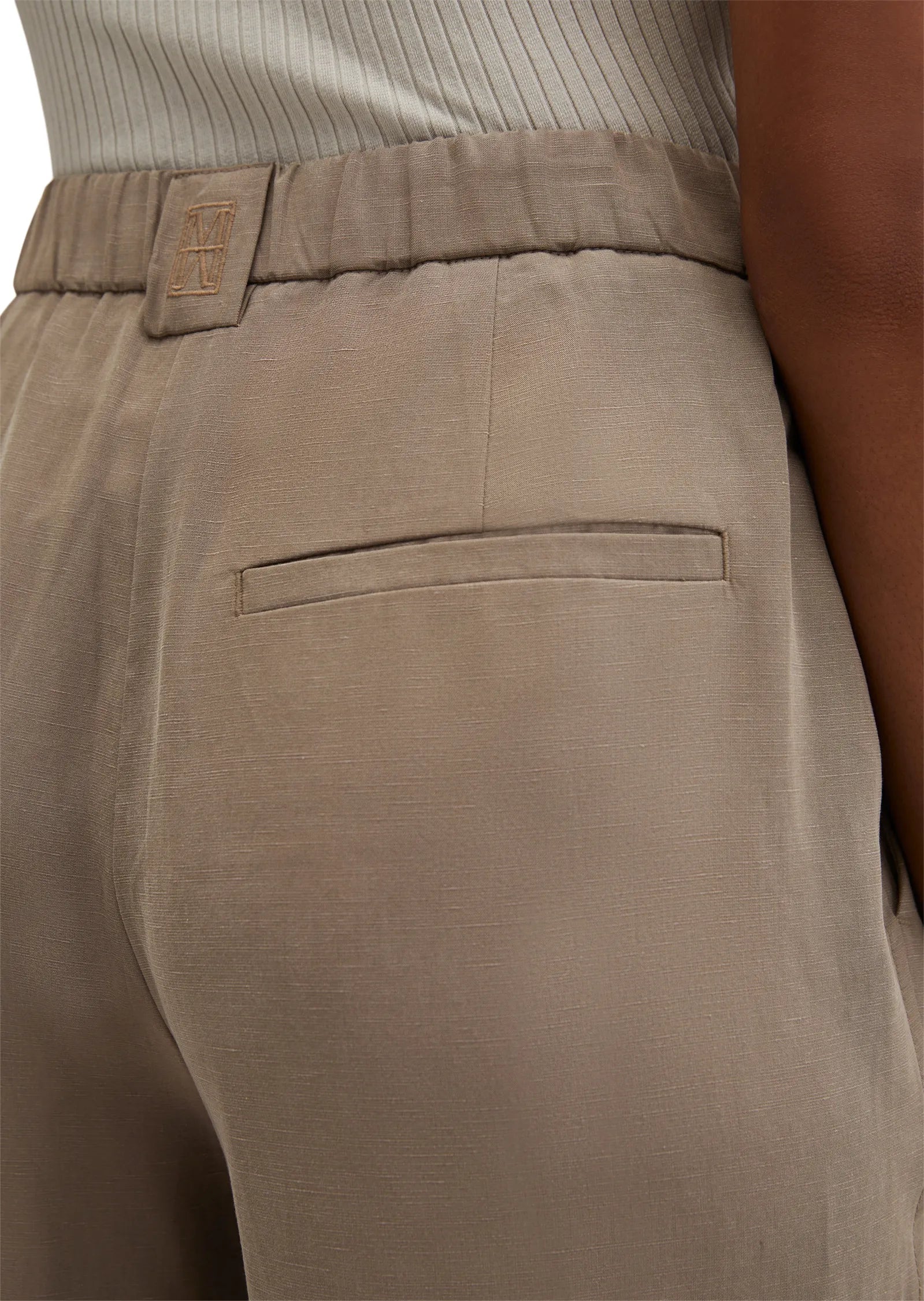Stoffhose Barrel Fit