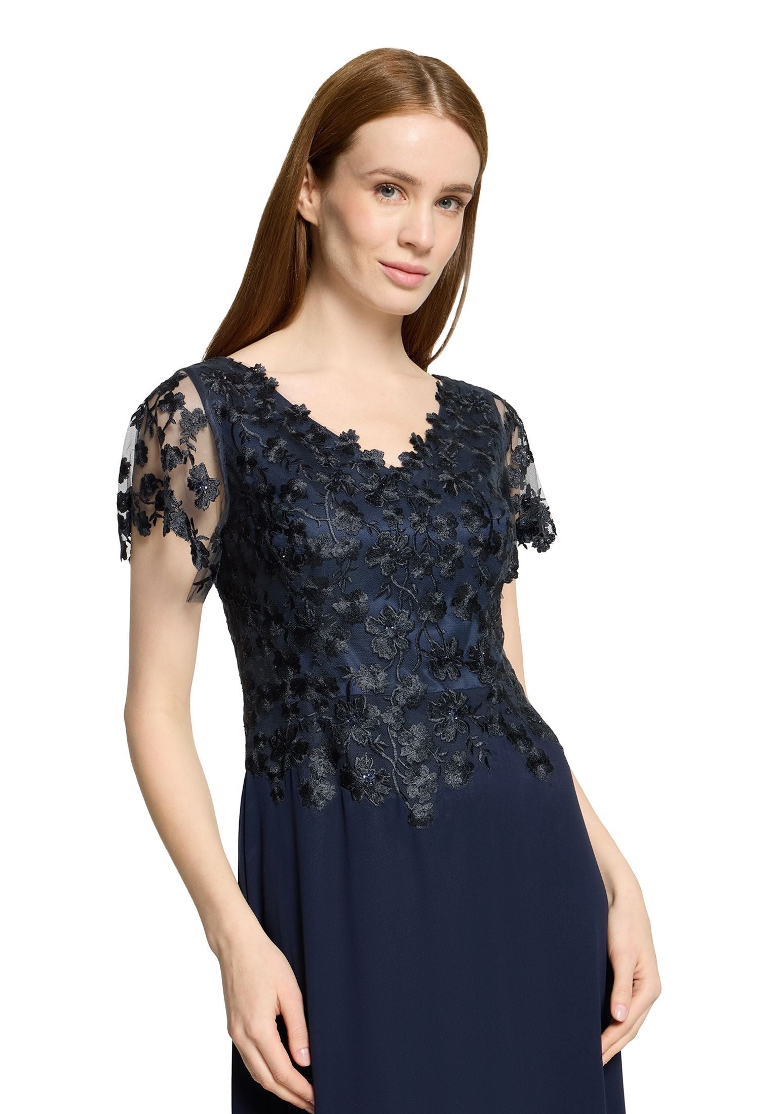 Abendkleid mit Spitzenstickerei