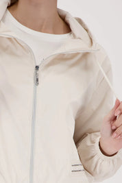 Sommerjacke mit Kapuze