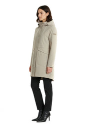 Regenjacke mit Kapuze