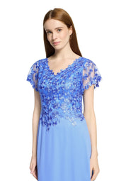 Abendkleid mit Spitzenstickerei