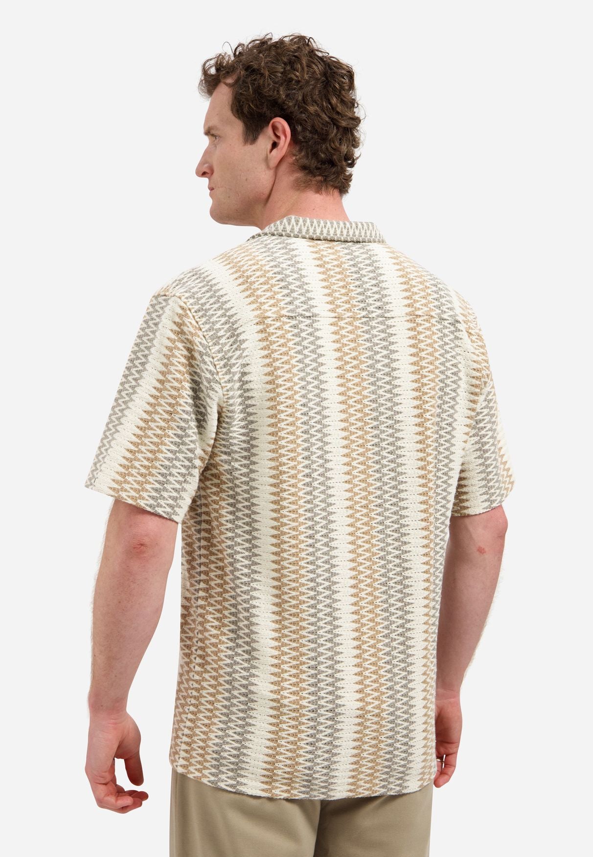 Shirt Jacquard Fancy ZigZag
