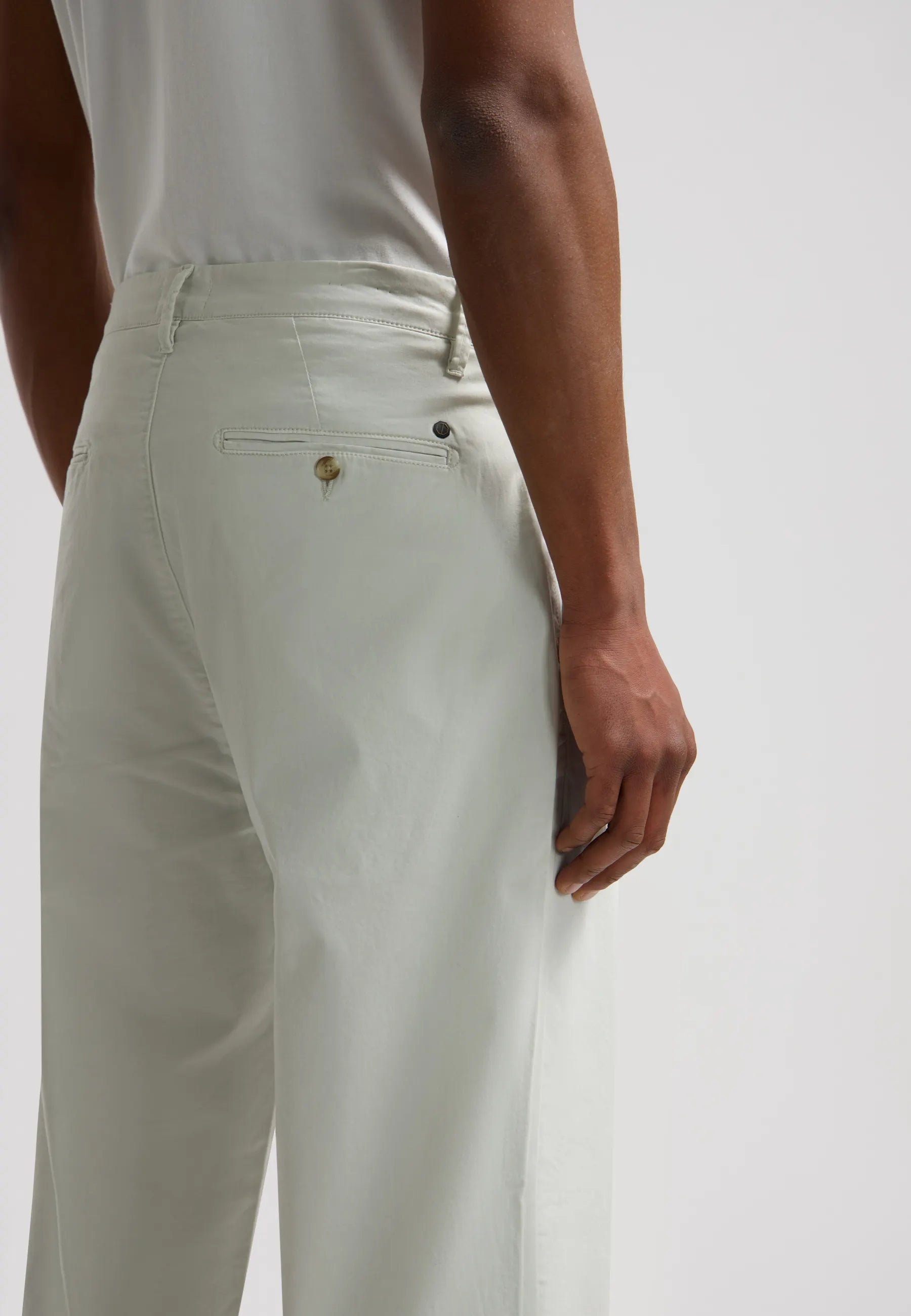 Chinohose BRANDO Loose Fit