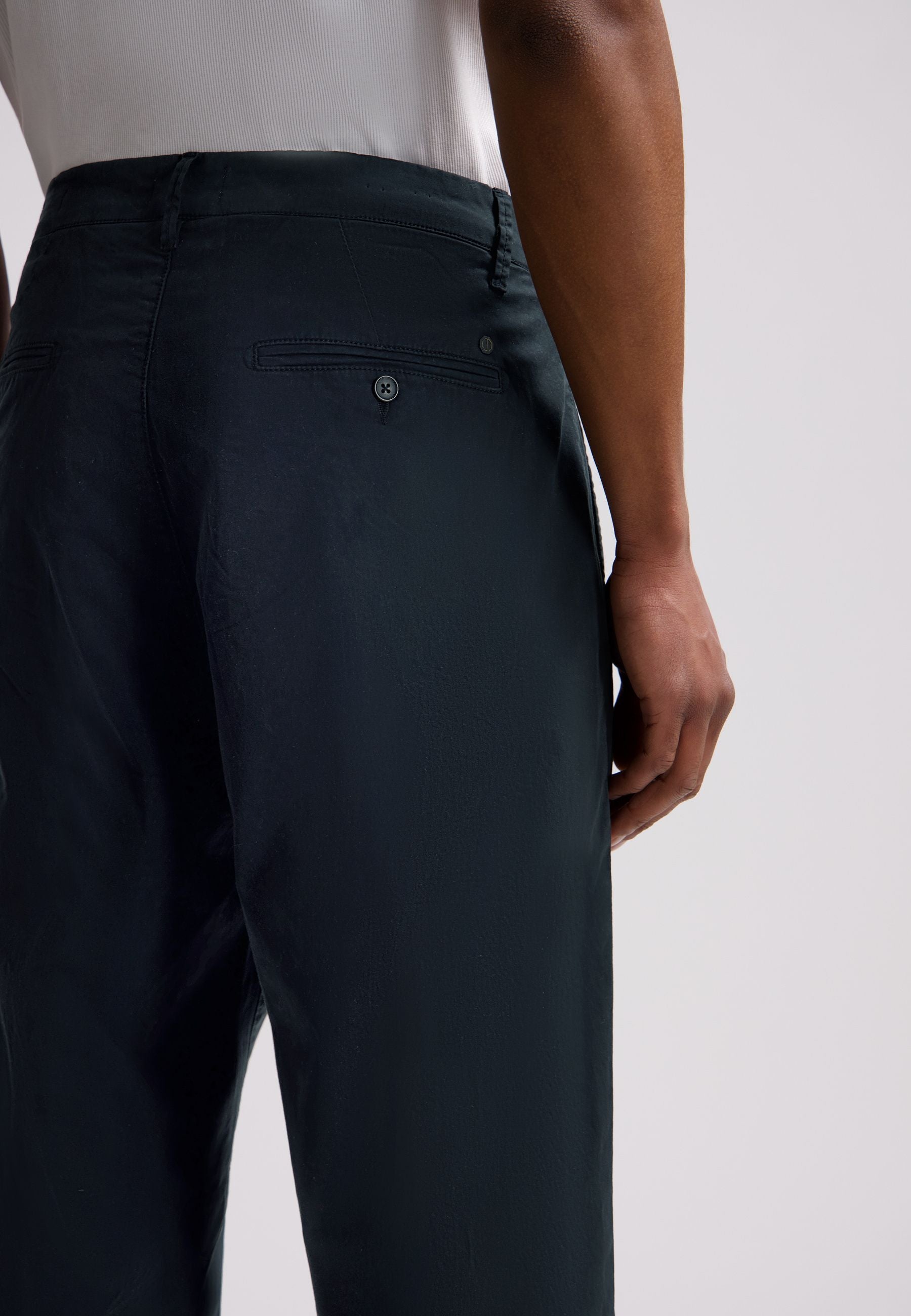 Chinohose BRANDO Loose Fit