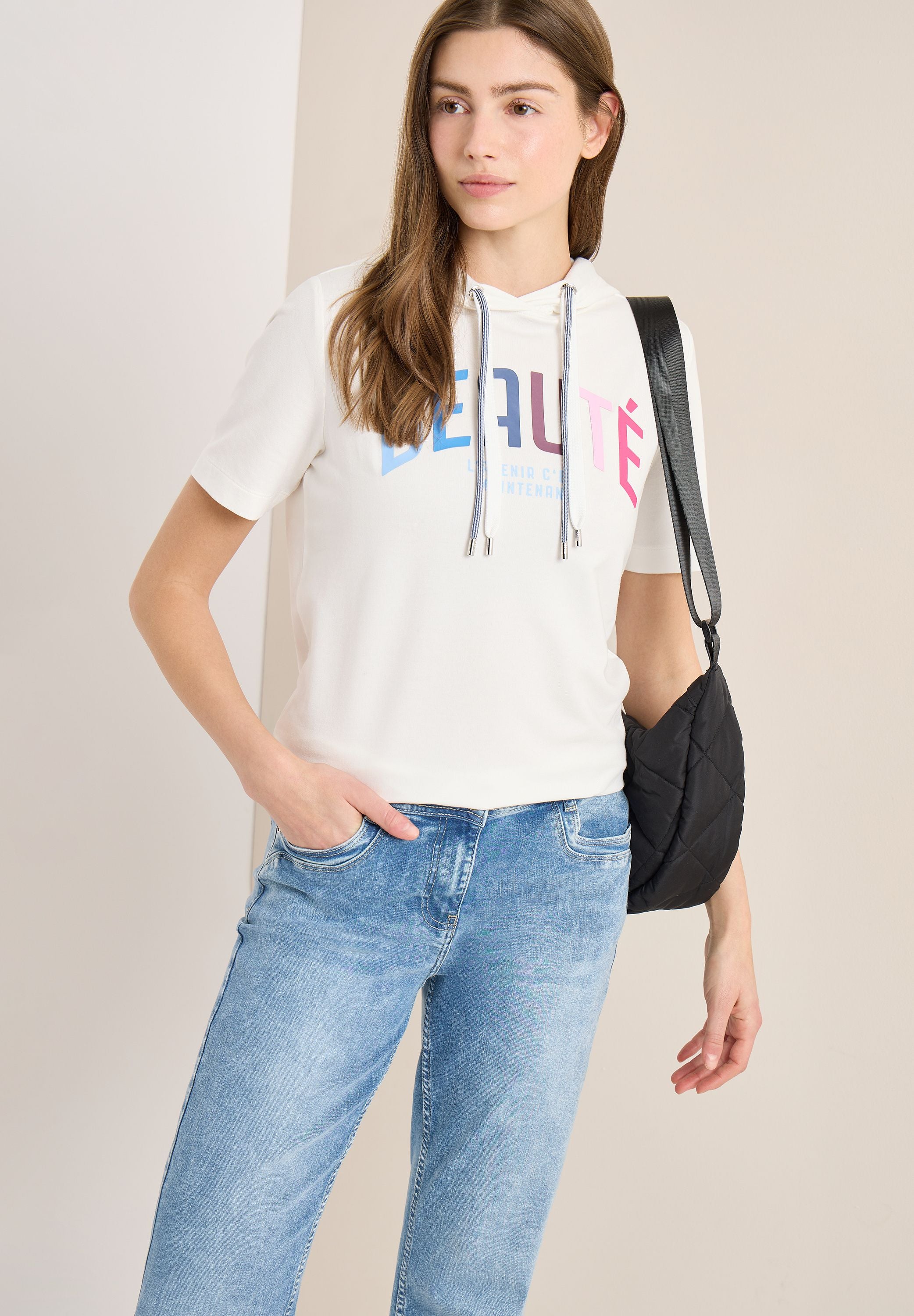 T-Shirt Regular Fit mit Kapuze