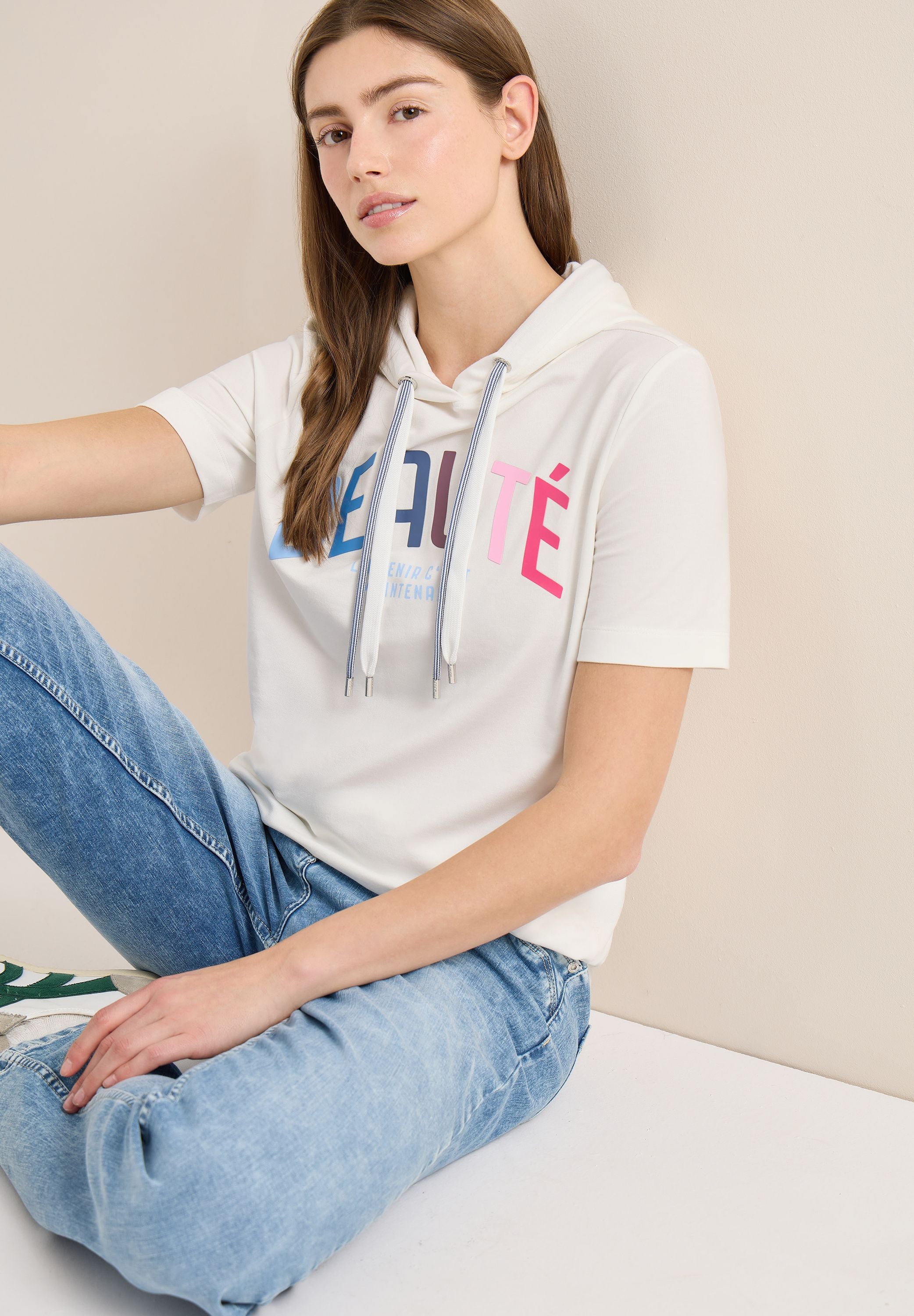 T-Shirt Regular Fit mit Kapuze