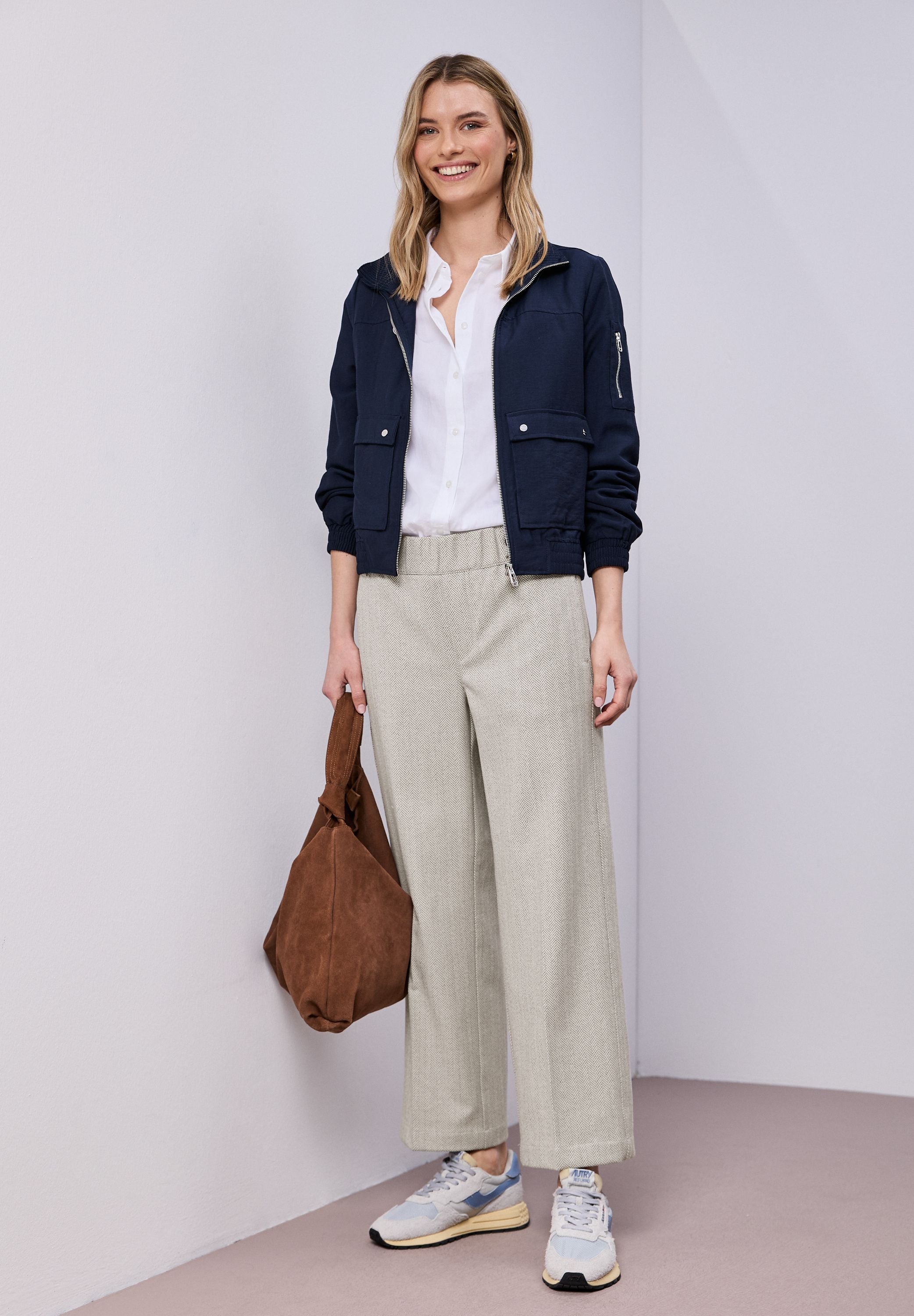 High Waist Wide Leg Hose mit Knopfdetail