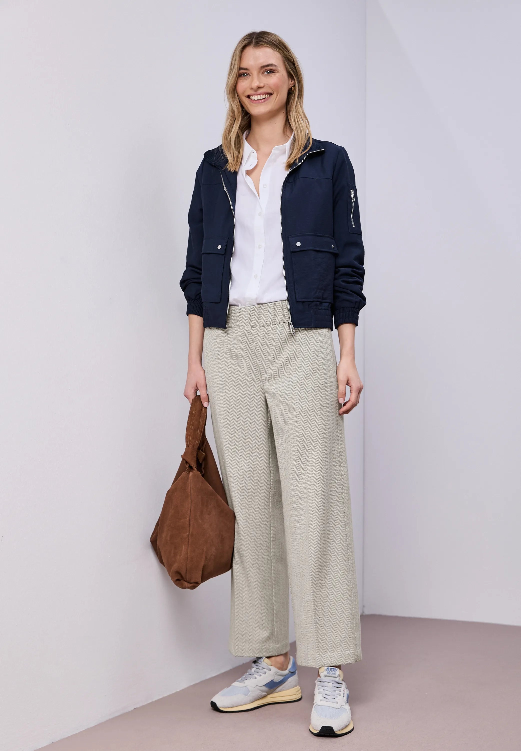 High Waist Wide Leg Hose mit Knopfdetail