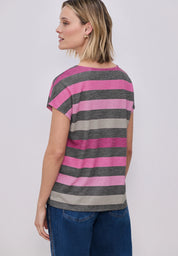 T-Shirt mit gerundetem V-Neck
