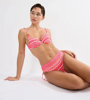 Bikini-Slip gemustert