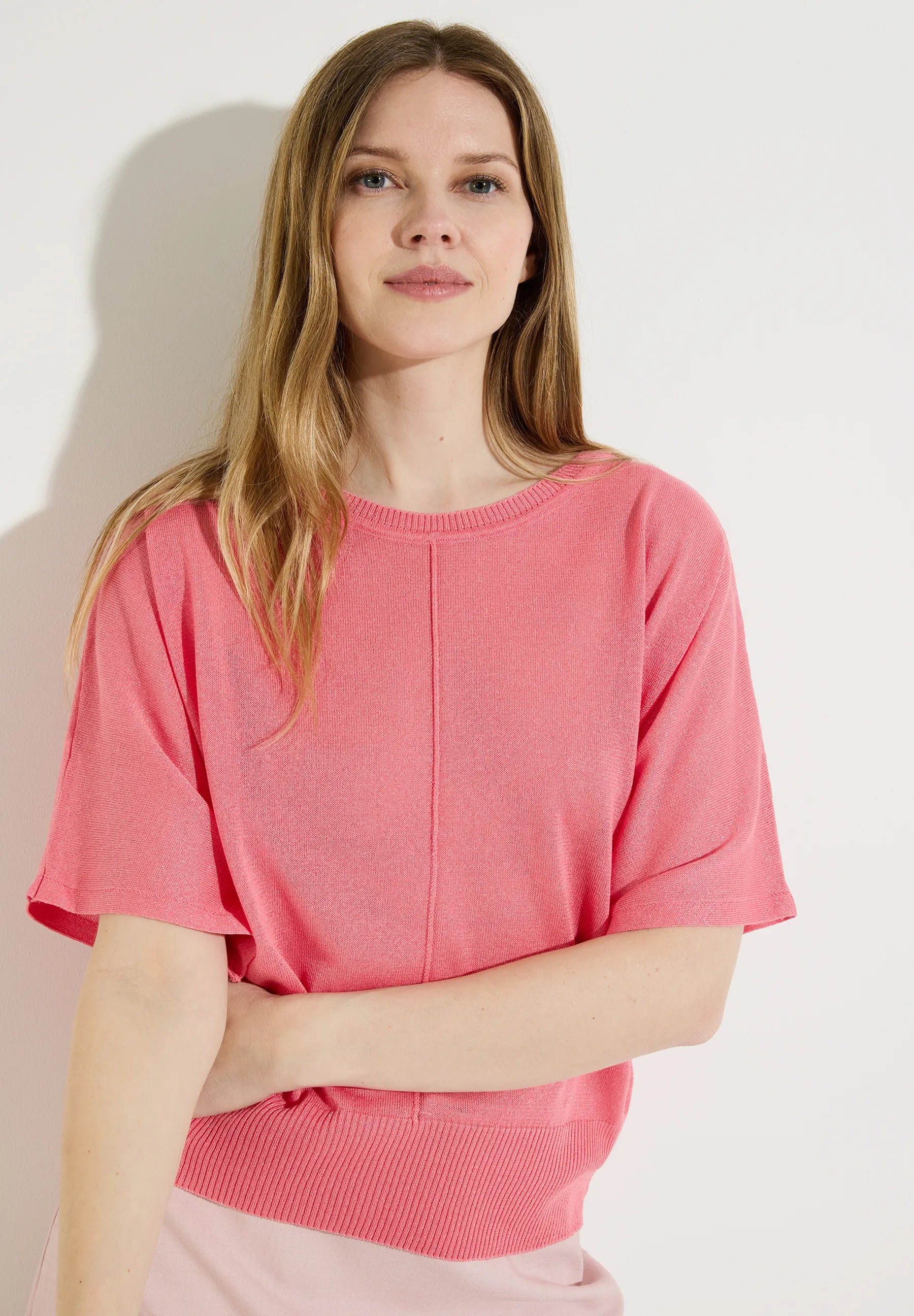 Sommer-Strickpullover aus Visksosemix