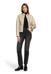 Steppjacke mit Stehkragen