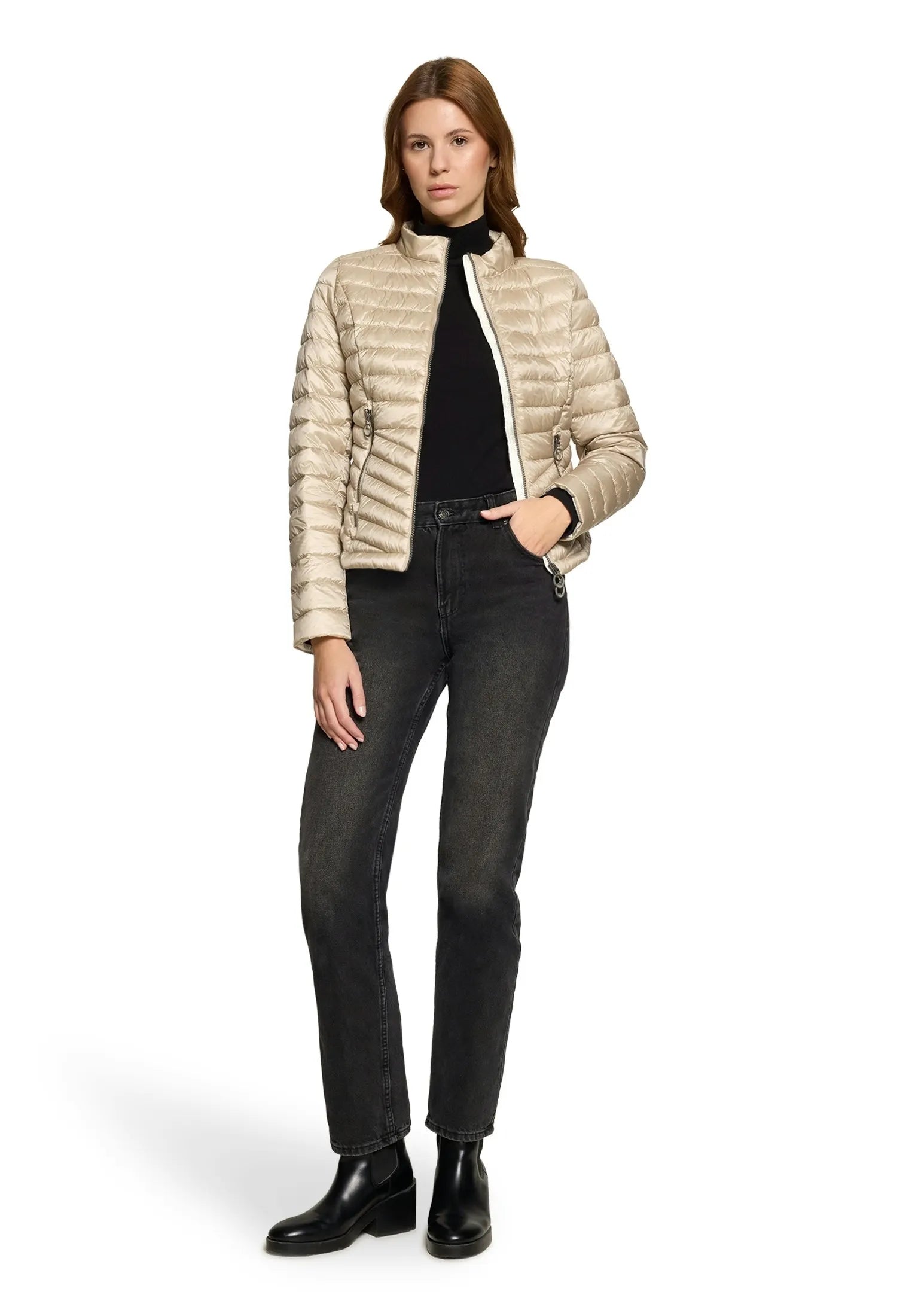 Steppjacke mit Stehkragen