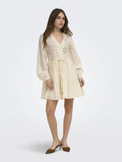 Besticktes Kleid ONLENORE