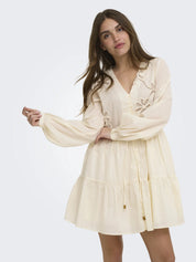Besticktes Kleid ONLENORE