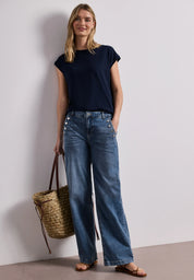 Wide Leg Jeans mit Knopfdetails