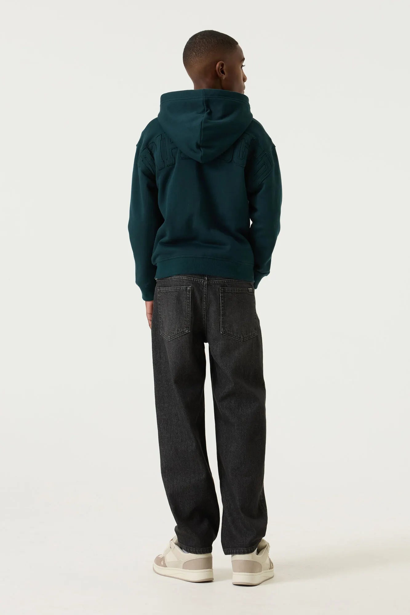 Sweatjacke mit Kapuze