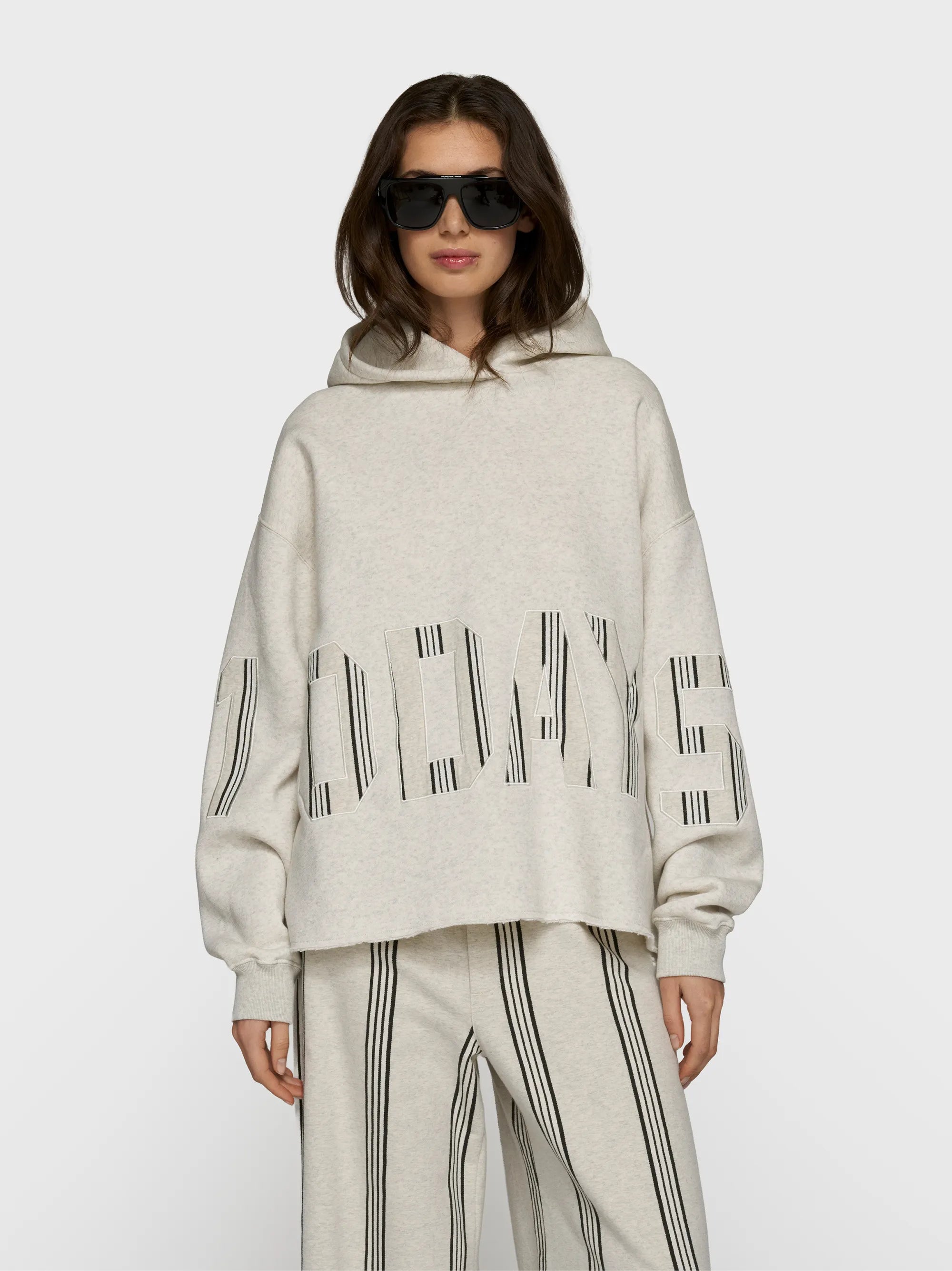 Hoodie STATEMENT Oversized