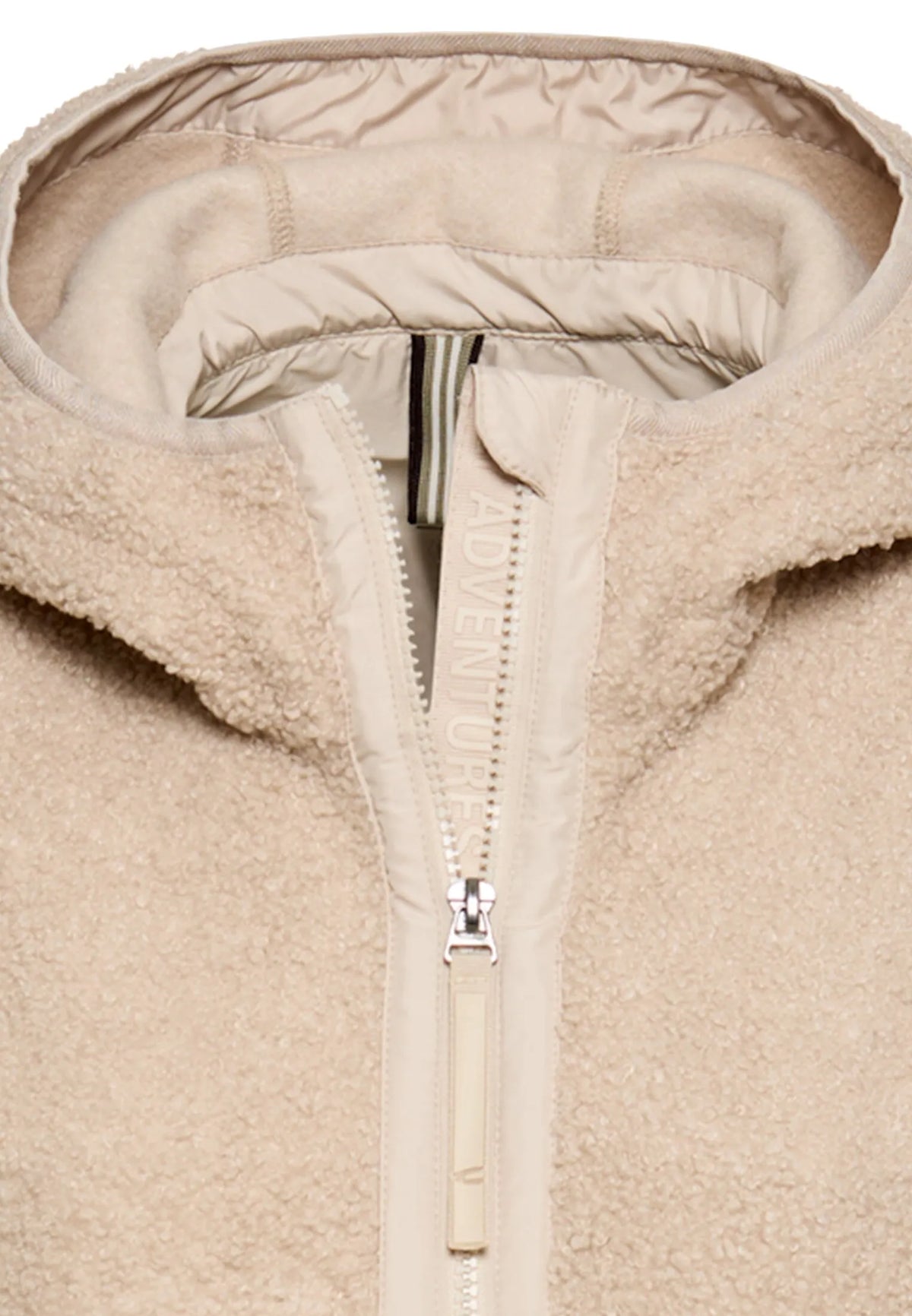 Teddyjacke mit Kapuze