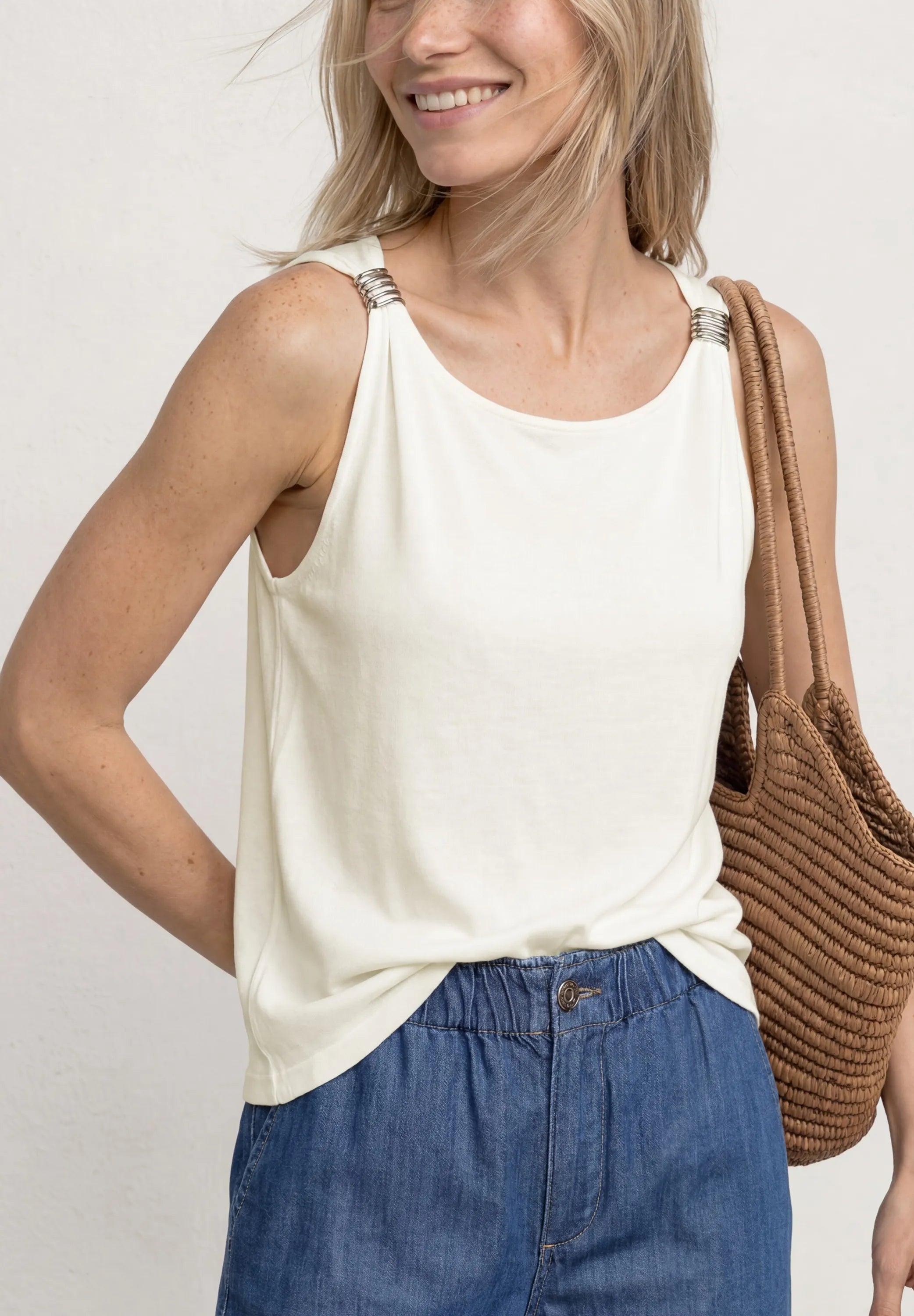 Top Regular Fit aus Viskose