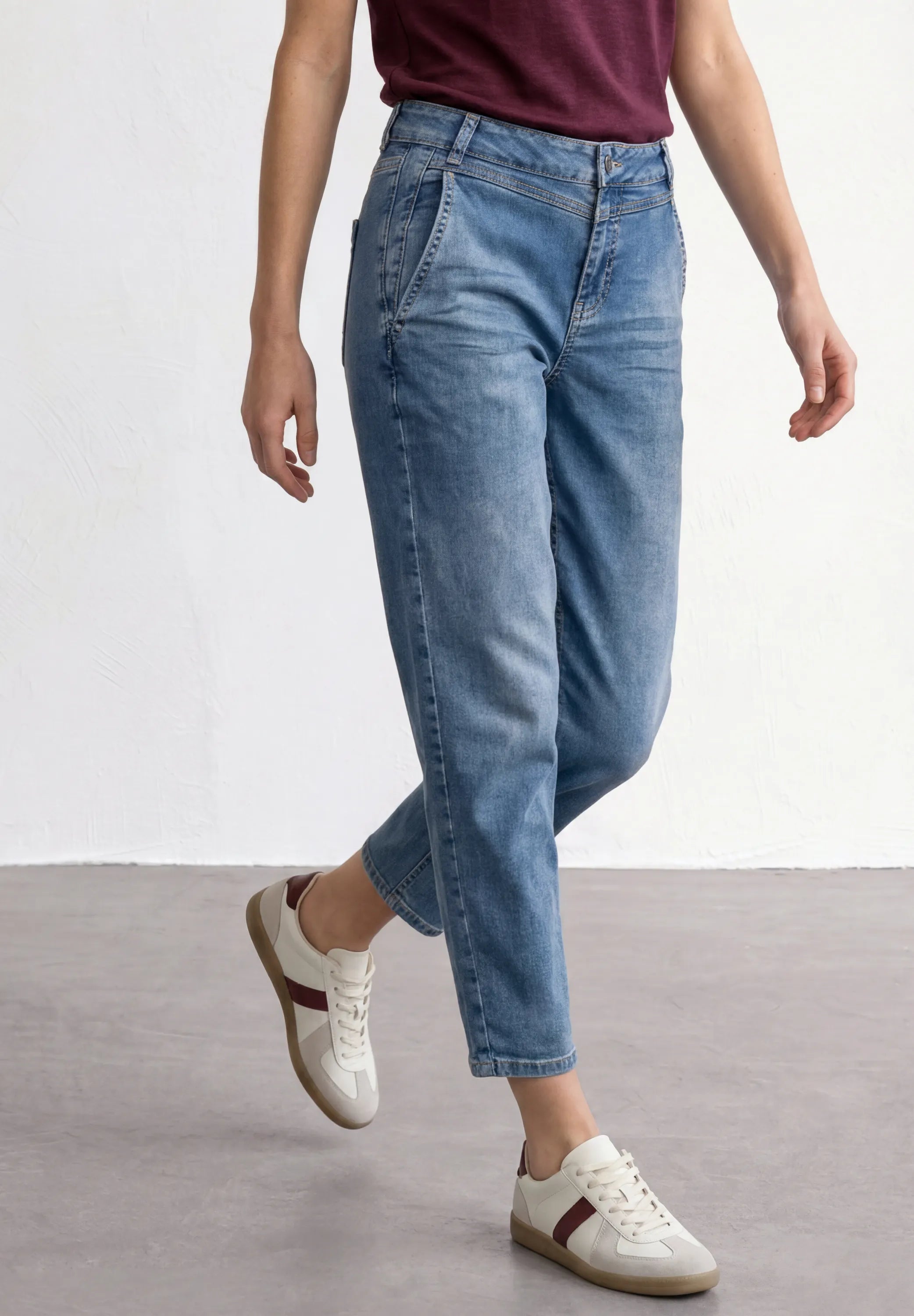 High Waist Barrel Leg Jeans im Loose Fit
